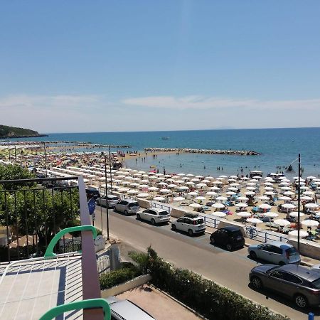 Hotel Tirreno Formia Exterior photo