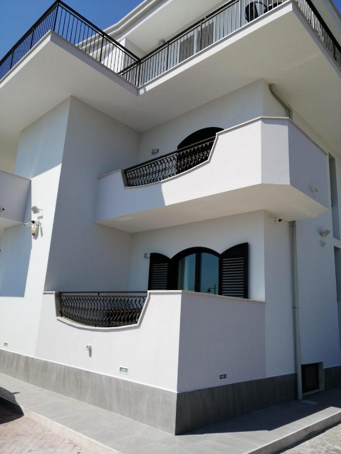 Hotel Tirreno Formia Exterior photo