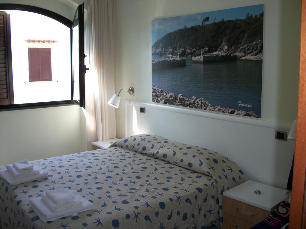 Hotel Tirreno Formia Room photo